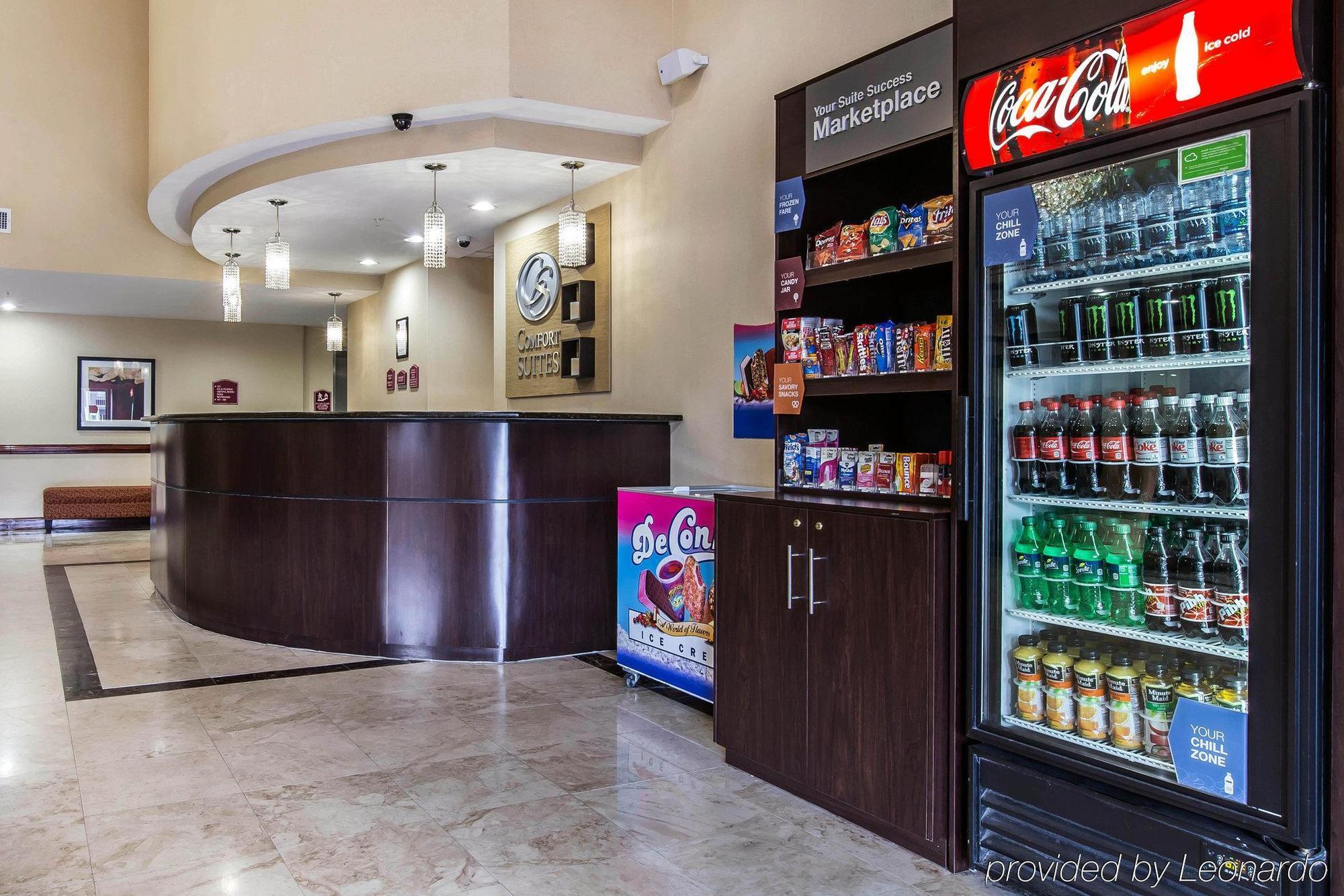 Comfort Suites Waycross Bagian luar foto